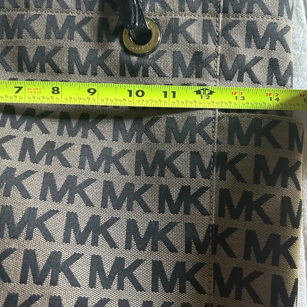 Michael Kors Black and Tan Monogram Tote - Picture 6 of 10